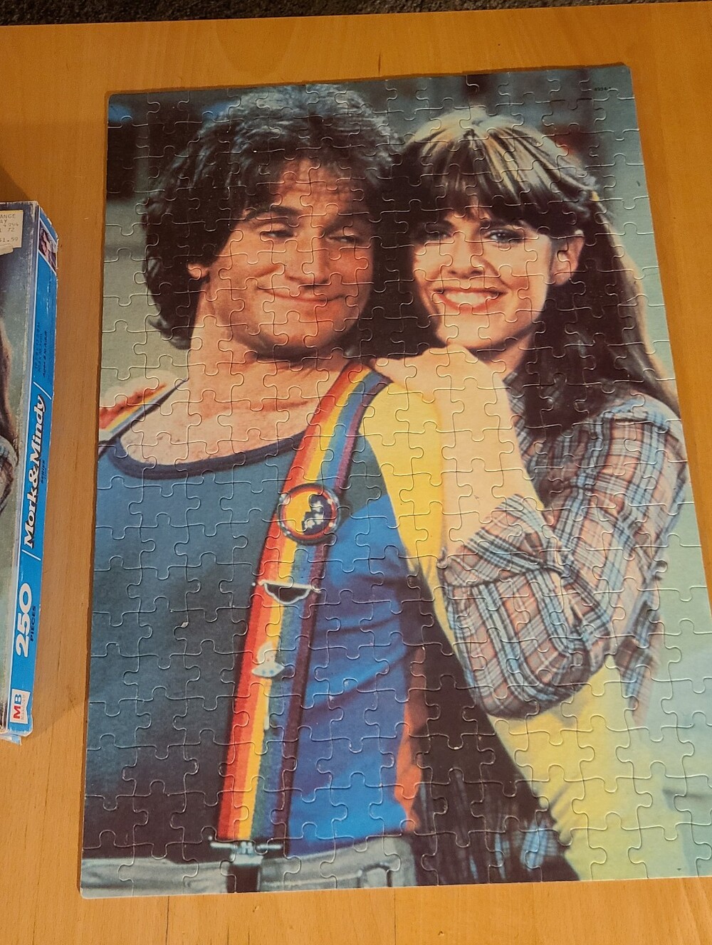 Vintage Mark And Mindy 250 Piece Puzzle